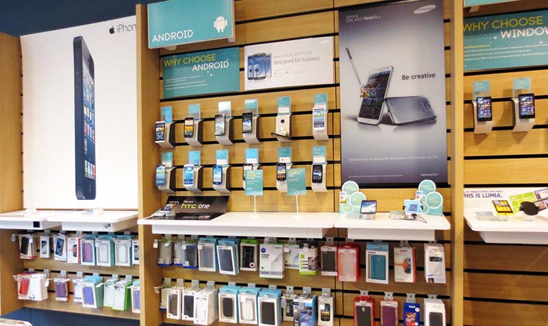 Nhiều cửa hàng gặp khó khăn khi quản lý mặt hàng điện thoại